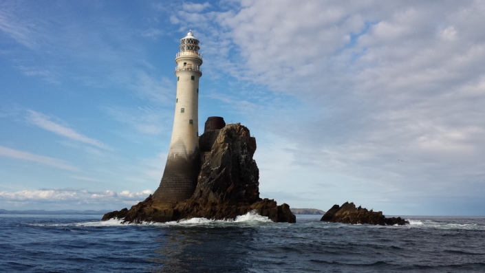 lighthouse-934175_1920